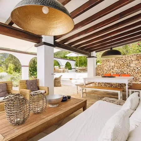 Phaidra House *